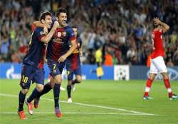 barcelona beats spartak 3 2 in champions league