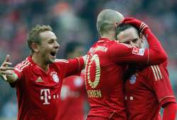 bayern beats schalke 2 0 in bundesliga