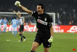 buffon plays down juve s title hopes