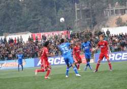 churchill brothers lost to lajong in i league