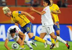 dahlkvist fischer lead sweden to 2 1 win over us