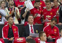 epl miserable start for van gaal at man united as it is defeated by swansea