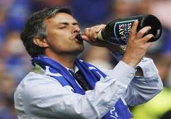 english football association fines mourinho 13 000 for improper conduct