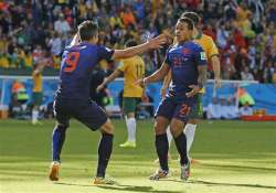 fifa world cup netherlands edge australia 3 2