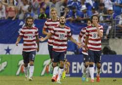 gold cup donovan helps us to 5 1 win over el salvador