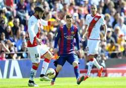 messi s record setting treble gives barca lead in spain