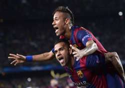 neymar nets 2 as barca beats psg 2 0 to reach cl semifinals