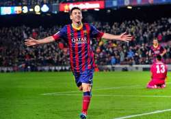 messi sets record barcelona beats apoel 4 0