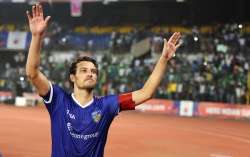 isl star elano agrees to santos return