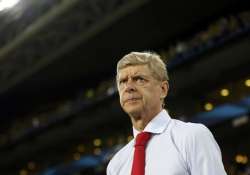 arsenal not far away from english premier league title arsene wenger