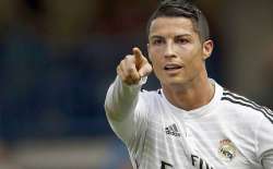 cristiano ronaldo voted europe s top footballer