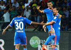 goa fc back to winning ways beat northeast united 3 1