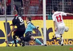 leverkusen beats cologne 2 0 in bundesliga