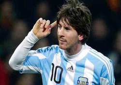 lionel messi to return to argentina for rehabilitation