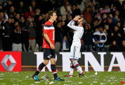 lyon beats lille 2 1 in french league