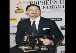 paris saint germain s zlatan ibrahimovic wins french league award