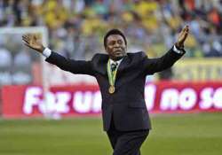 pele hopes brazil will win 2014 world cup