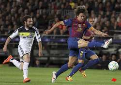 puyol says everything ok after knee surgery