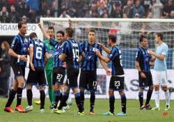 serie a atalanta beats lazio 2 1 for 3rd straight win