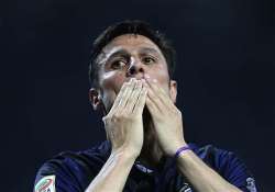 serie a inter milan beats lazio 4 1 in final javier zanetti s home match