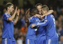 torres raises chelsea title hopes