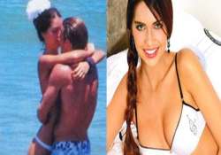 watch pics of hot zaira nara ex girlfriend of footballer diego forl n