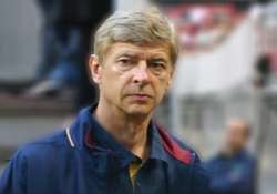 wenger interested in italian striker