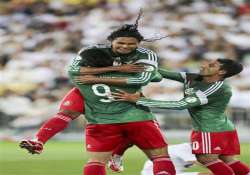 world cup mexico qualifies with 4 2 win over nz