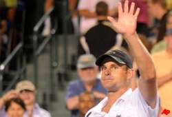 andy roddick wins winston salem open debut