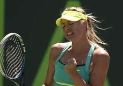 australian open maria sharapova beat mattek sands to reach 2nd round