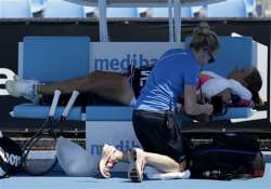 australian open extreme heat brings play to a halt