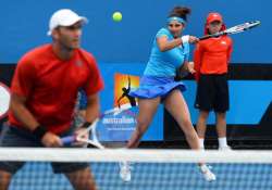 australian open results on monday sania bopanna paes win