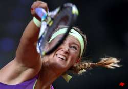 azarenka beats radwanska to reach porsche gp final