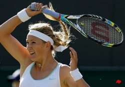 azarenka reaches 4th round of wimbledon