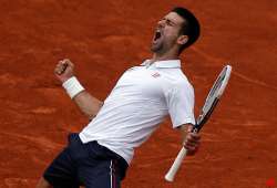 djokovic edges tsonga for 26th slam win in row