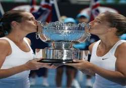 errani vinci triumph at australian open