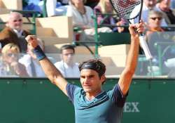 federer beats djokovic to reach monte carlo final