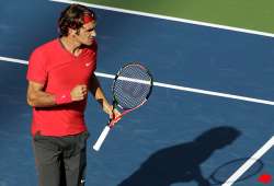 federer due in australia wednesday for davis cup