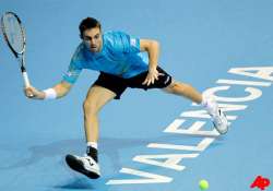 granollers beats del potro to make valencia final