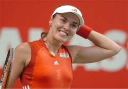 hingis comes out of retirement to play doubles