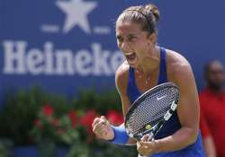 us open sara errani advances to quarterfinals