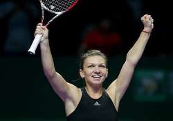 wta finals simona halep routs serena williams