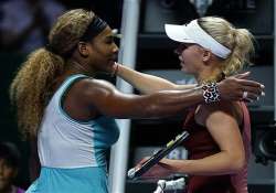 wta finals serena williams beats caroline wozniacki to reach final