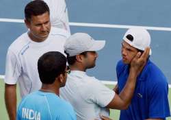 davis cup paes bopanna fail to create magic leave india trailing 1 2