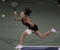 jelena jankovic beats us open champion sam stosur in dubai