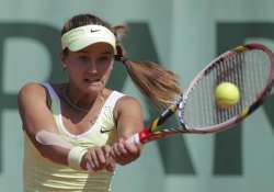 lauren davis substitute for azarenka wins at key biscayne