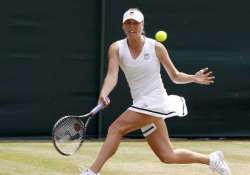 russia s zvonareva advances to baku cup