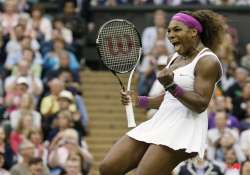 serena beats defending champion kvitova enters wimbledon semifinals