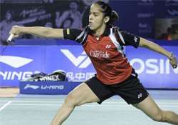 saina reaches semis of world super series finals