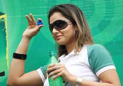 sania says won t cut down on number of events